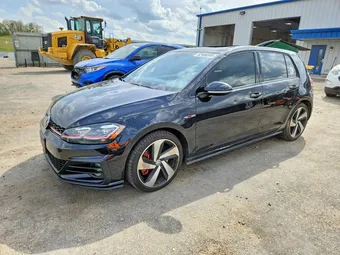 2018 Volkswagen GTI 3VW547AU4JM297435