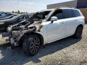 2016 Volvo XC90 YV4A22PK3G1023078