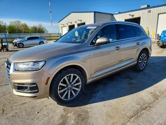 2019 Audi Q7 WA1VAAF77KD039235