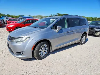 2018 Chrysler Pacifica 2C4RC1BG2JR119061 Lot 48594186