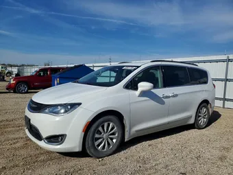 2017 Chrysler Pacifica 2C4RC1BGXHR523686 Lot 50681706