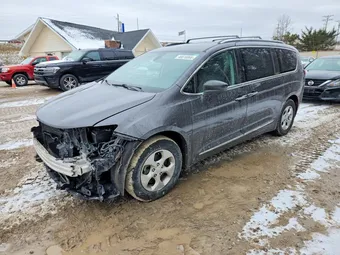 2017 Chrysler Pacifica 2C4RC1EG1HR727322 Lot 46616966