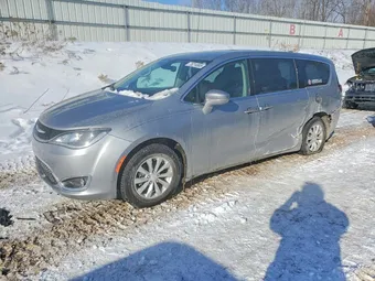 2018 Chrysler Pacifica 2C4RC1FG9JR117558 Lot 75214965
