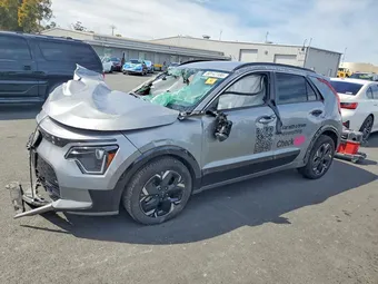 2023 Kia Niro EV KNDCR3L12P5029120