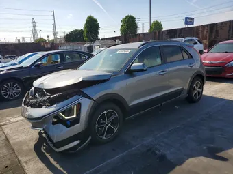 2025 Kia Niro KNDCR3LE6S5243362