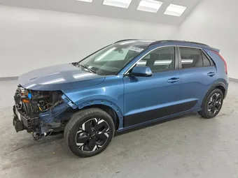 2023 Kia Niro EV KNDCR3L12P5034026