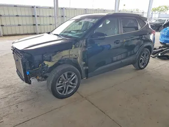 2023 Kia Seltos KNDEU2AA1P7394106