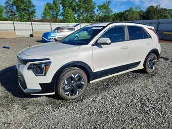 2025 Kia Niro EV KNDCR3L13S5142390