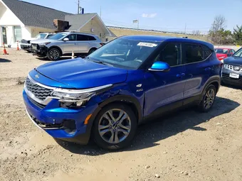 2021 Kia Seltos KNDEPCAA5M7151178