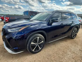 2022 Toyota Highlander 5TDLZRAH2NS136727 Lot 52893516