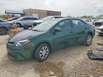 2015 Toyota Corolla LE 5YFBPRHE3FP257225