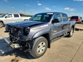 2015 Toyota Tacoma 5TFJU4GN0FX067697 Lot 48695136