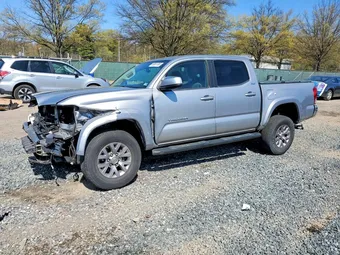 2017 Toyota Tacoma 5TFAZ5CN8HX030042 Lot 48951766