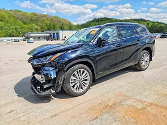 2025 Toyota Highlander 5TDEBRCH4SS684217 Lot 52914056