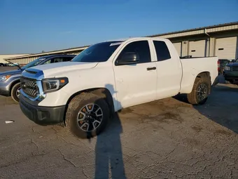 2015 Toyota Tundra 5TFUM5F18FX060093 Lot 49303556