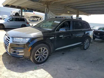 2017 Audi Q7 WA1VAAF74HD058382