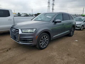 2017 Audi Q7 WA1VAAF76HD046945