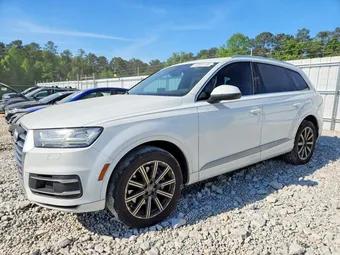 2019 Audi Q7 WA1LHAF73KD026937