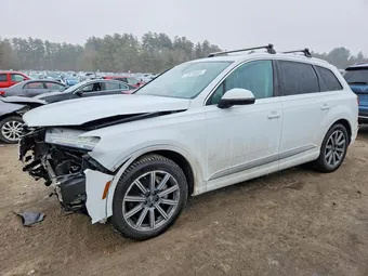 2018 Audi Q7 WA1LHBF70JD006973