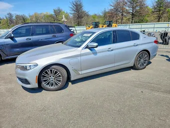 2018 BMW 5 Series WBAJA9C55JB252892