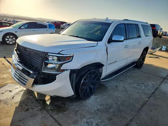 2017 Chevrolet Suburban 1GNSCJKC8HR317391