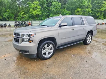 2019 Chevrolet Suburban 1GNSCHKC3KR261179