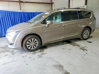 2017 Chrysler Pacifica 2C4RC1BG4HR733698 Lot 53311126