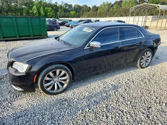 2018 Chrysler 300 2C3CCAAG8JH315586