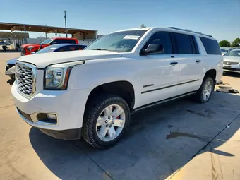 2018 GMC Yukon XL 1GKS2HKJ1JR237699