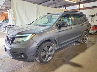 2020 Honda Passport 5FNYF8H90LB015557