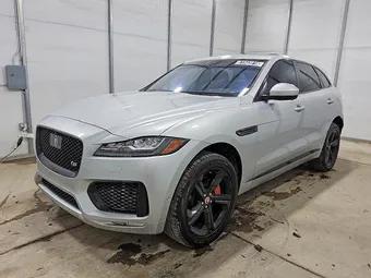 2018 Jaguar F-PACE SADCM2FV0JA240519