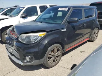 2015 Kia Soul KNDJP3A56F7165627