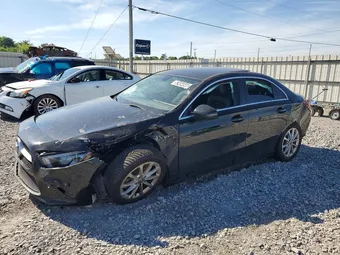 2020 Mercedes-Benz A-Class W1K3G4FB5LJ209683
