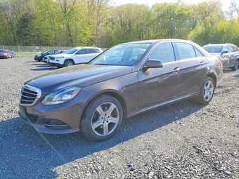 2016 Mercedes-Benz E-Class WDDHF8JB5GB222683