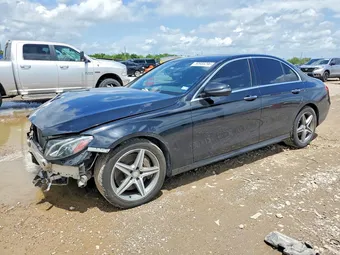 2017 Mercedes-Benz E-Class WDDZF4KBXHA014091