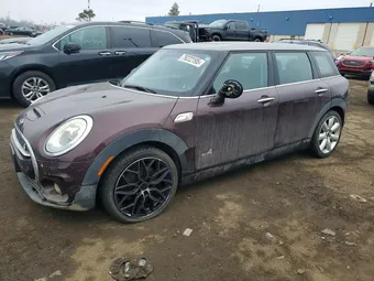 2017 Mini Clubman WMWLU5C5XH2E81462