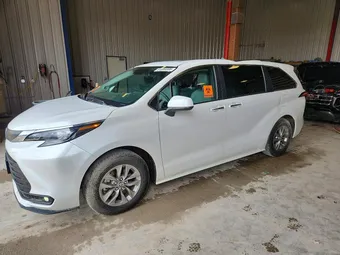 2025 Toyota Sienna 5TDJSKFC1SS189897 Lot 51000306
