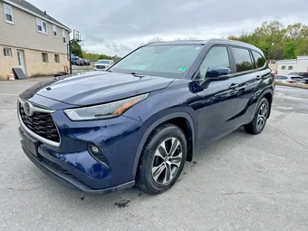 2023 Toyota Highlander 5TDKDRAH1PS011974 Lot 52714336