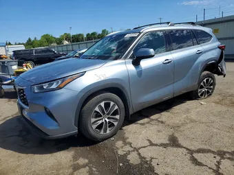 2020 Toyota Highlander 5TDGZRBH4LS043849 Lot 52365856