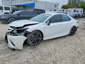 2018 Toyota Camry 4T1B61HK1JU077890 Lot 46276186