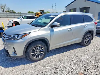 2017 Toyota Highlander 5TDJZRFH2HS438801 Lot 51797626