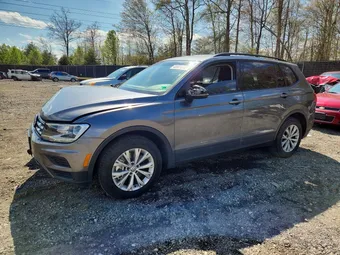 2018 Volkswagen Tiguan 3VV0B7AX4JM094995 Lot 48921356