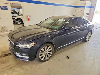 2017 Volvo S90 YV1A22ML2H1016814