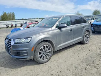 2017 Audi Q7 WA1LAAF74HD028256