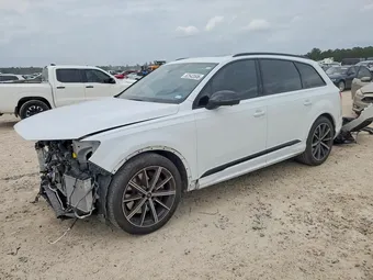2021 Audi SQ7 WA1AWBF71MD000908