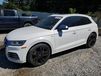 2018 Audi SQ5 WA1A4AFY2J2195997
