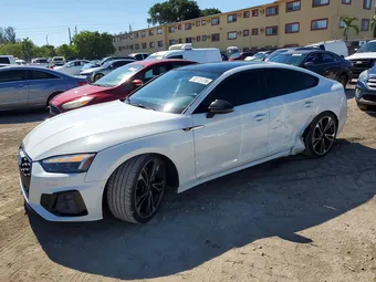 2021 Audi S5 WAUB4CF58MA018504
