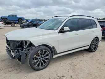 2021 BMW X7 5UXCW2C01M9D89611