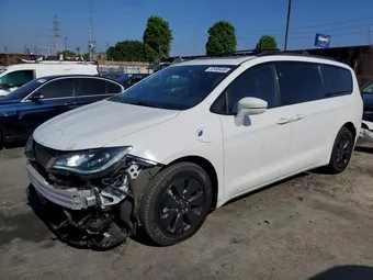 2020 Chrysler Pacifica 2C4RC1N7XLR230245 Lot 52496406