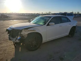 2019 Chrysler 300S 2C3CCAGG5KH651527